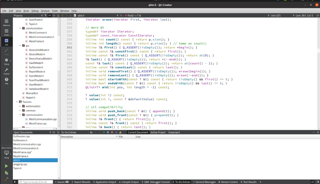 The screenshot of the Qt Creator IDE