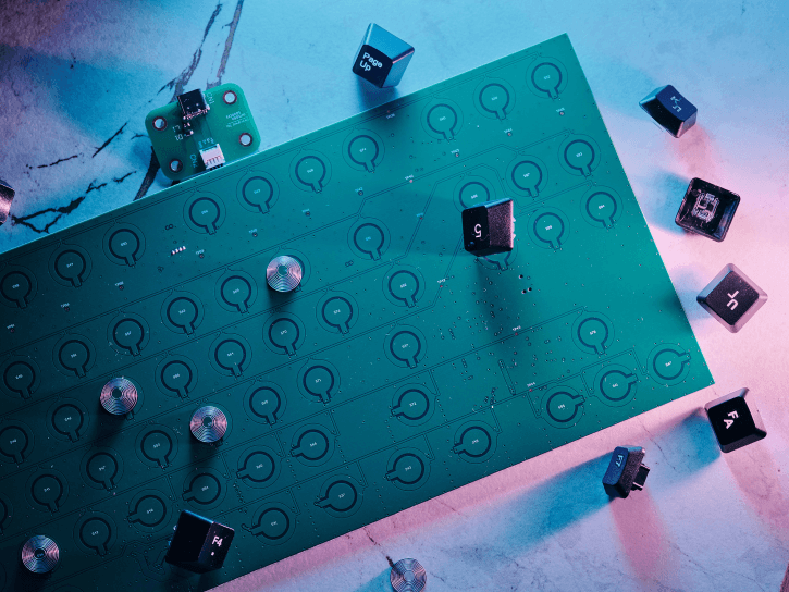 The printed circuit board of a capacitive keyboard